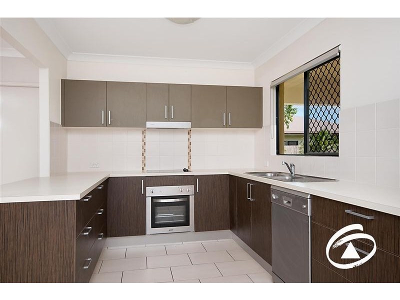 16 Goldberg Close, White Rock QLD 4868