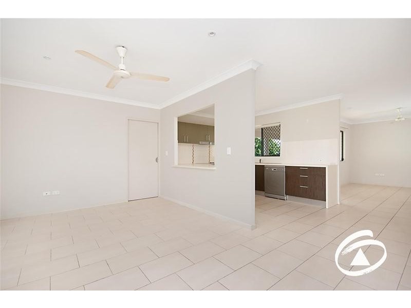 16 Goldberg Close, White Rock QLD 4868
