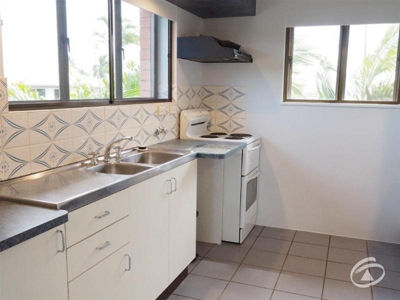 7/271 The Esplanade, Cairns City QLD 4870