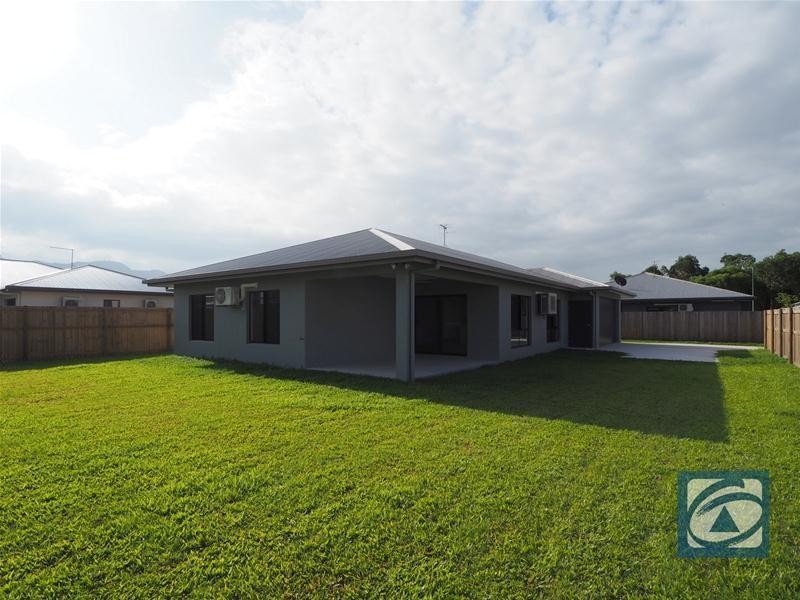 15 Tarantino Crescent, White Rock QLD 4868