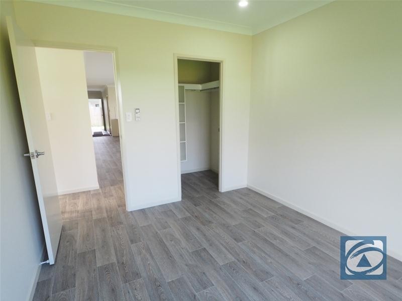 15 Tarantino Crescent, White Rock QLD 4868