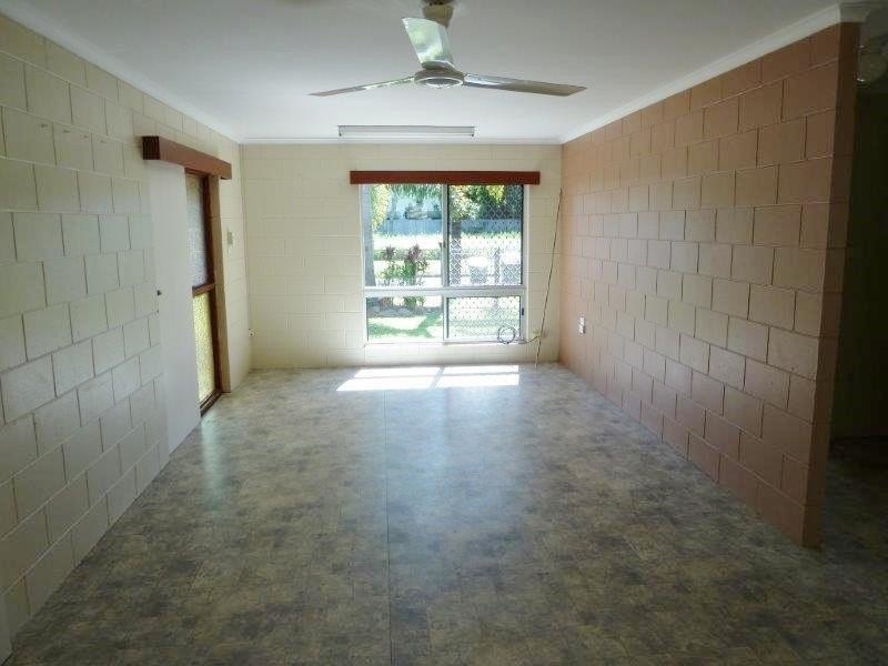 1/15 Mahogany Street, Manoora QLD 4870