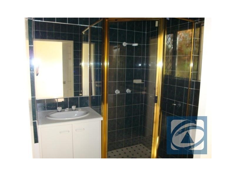 2/16 Ingham Court, Mooroobool QLD 4870