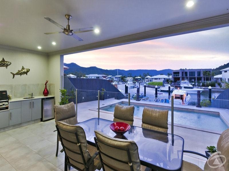 125 Harbour Drive, Trinity Park QLD 4879