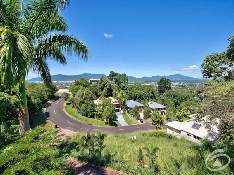 75 Summer Hill Drive, Mooroobool QLD 4870