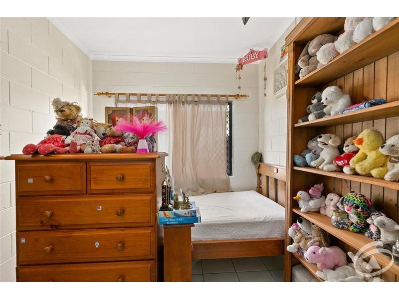 9 Lenora Close, Woree QLD 4868