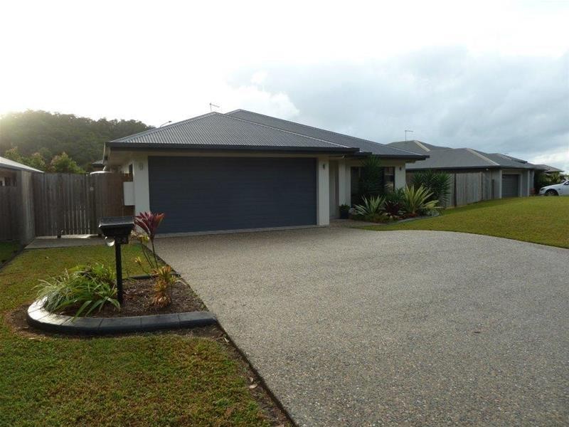 24 Rainbow Street, Kanimbla QLD 4870