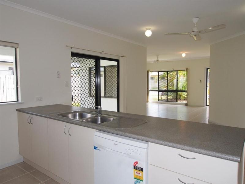 30 Timberlea Drive East, Bentley Park QLD 4869