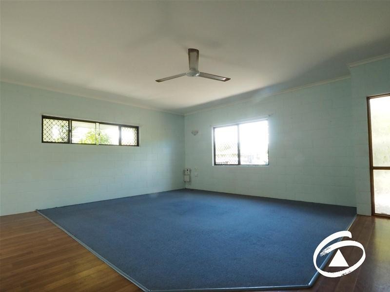 31 Brooks Street, Whitfield QLD 4870