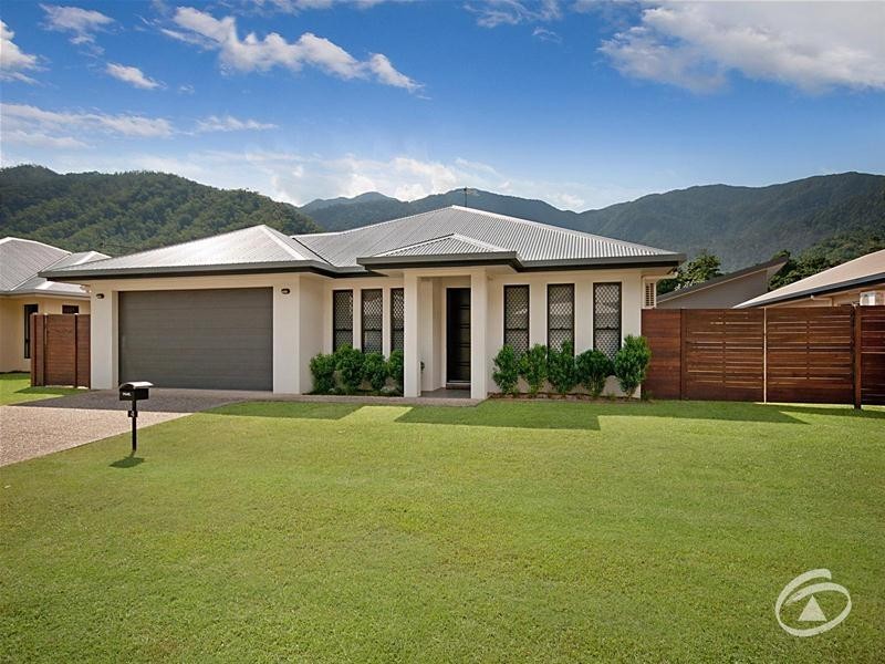 4 Scaglioni Street, Redlynch QLD 4870