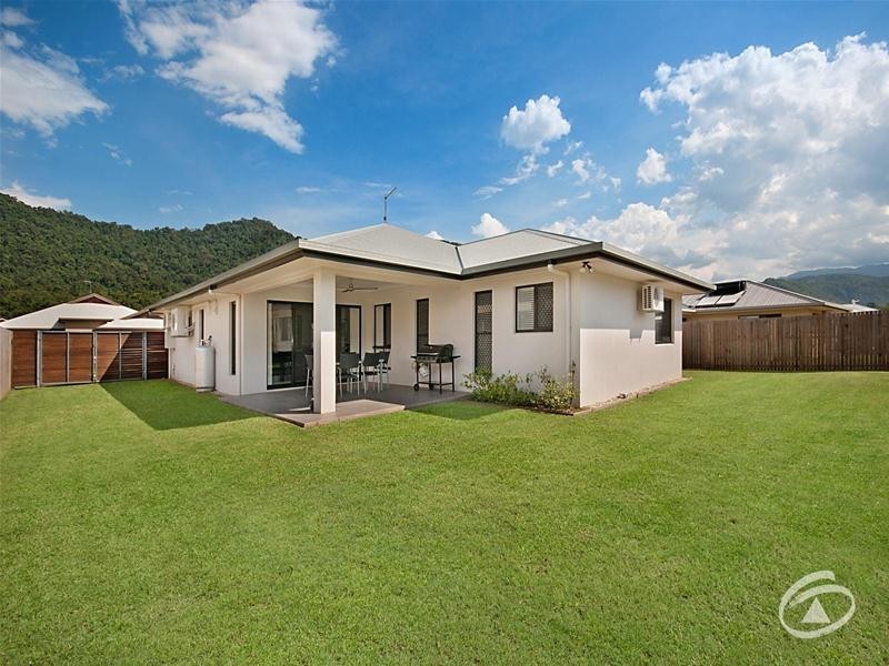4 Scaglioni Street, Redlynch QLD 4870