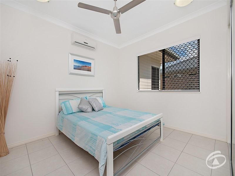 4 Scaglioni Street, Redlynch QLD 4870