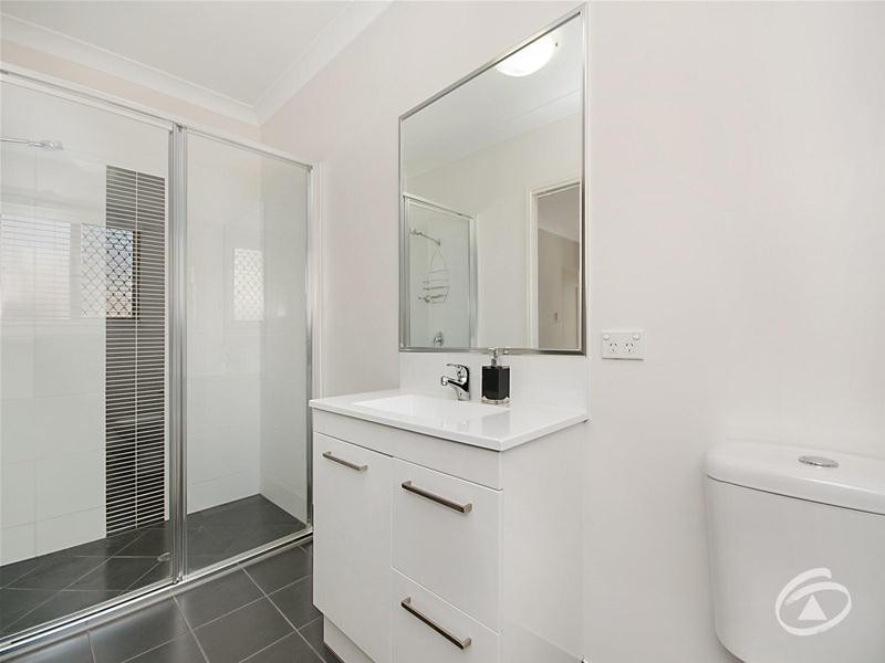 4 Scaglioni Street, Redlynch QLD 4870