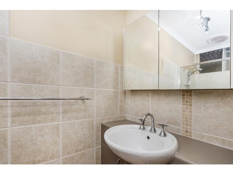 5 McKinlay Street, Whitfield QLD 4870