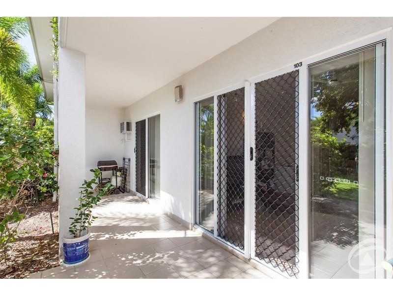 103/6 Marella Close, Manoora QLD 4870