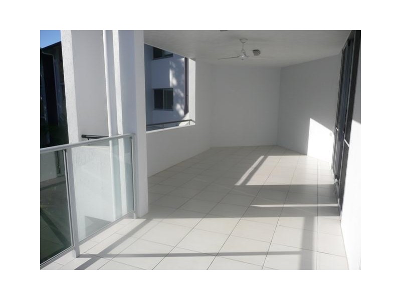 47/9-15 McLean Street, Cairns North QLD 4870