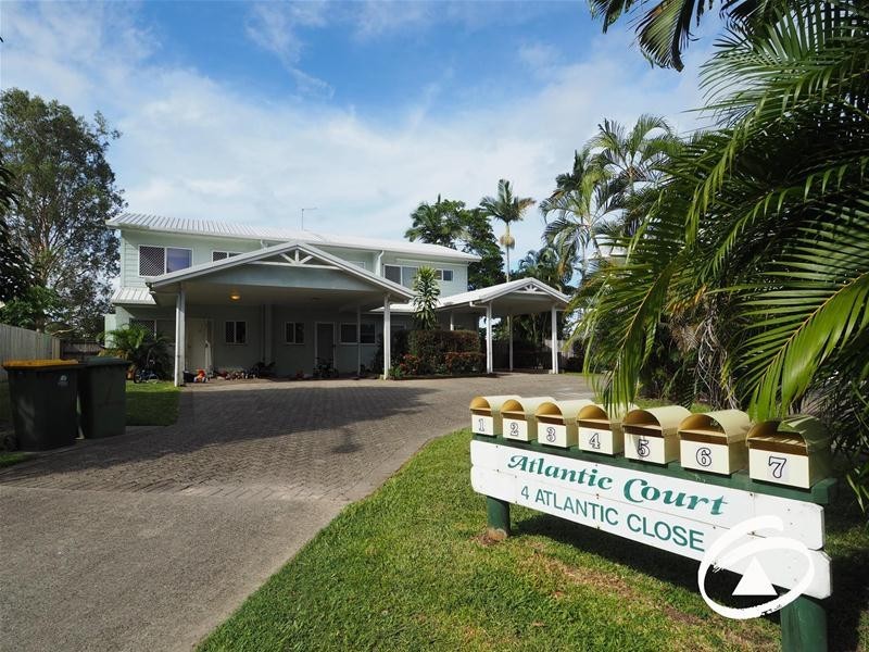 2/4 Atlantic Close, White Rock QLD 4868