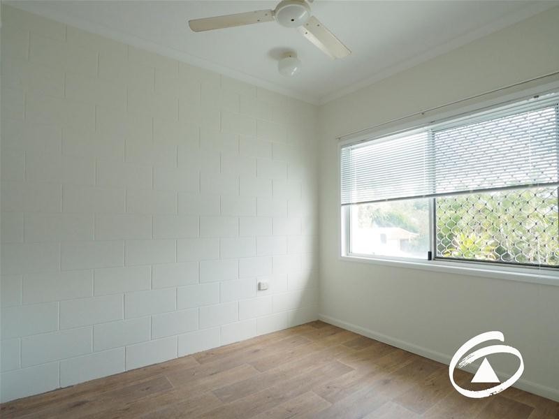 2/4 Atlantic Close, White Rock QLD 4868