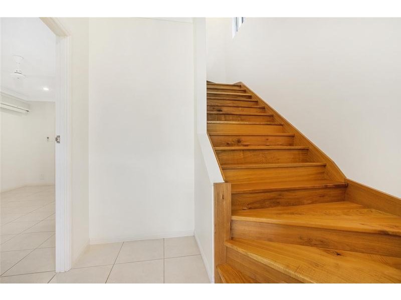 18 Gordon Street, Earlville QLD 4870