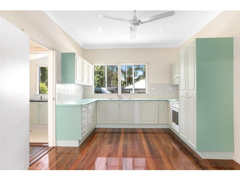 18 Gordon Street, Earlville QLD 4870