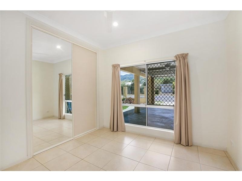 18 Gordon Street, Earlville QLD 4870