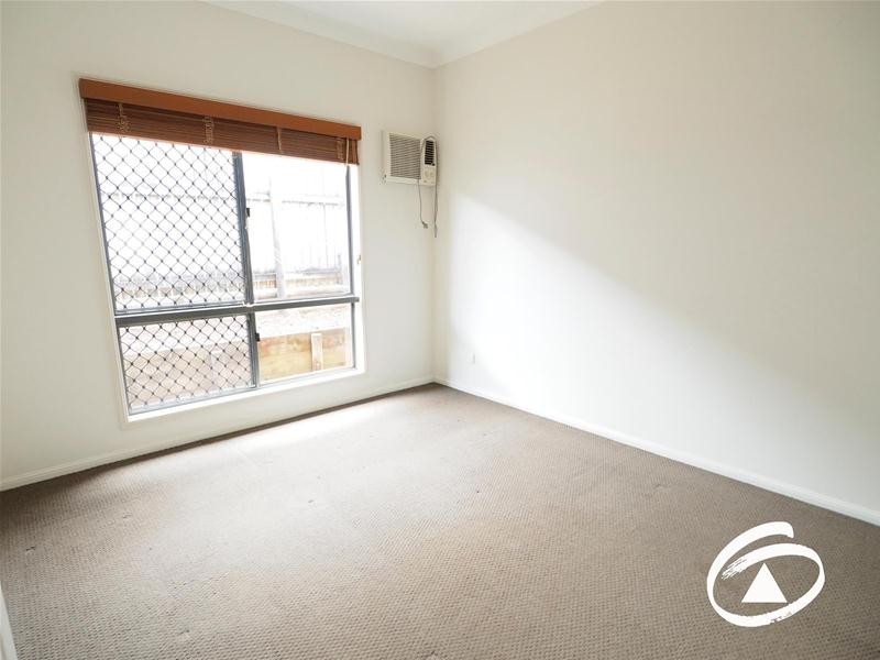 15 Elphinstone Street, Kanimbla QLD 4870