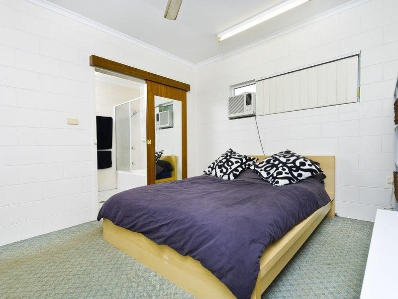 Bentley Park QLD 4869