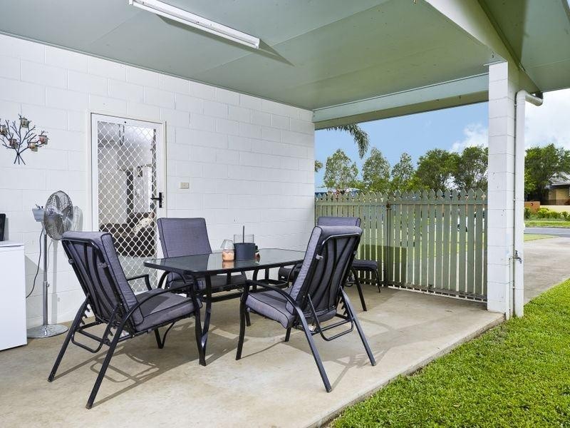 Bentley Park QLD 4869