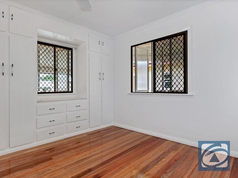 48 Upper Perkins Street, Manoora QLD 4870