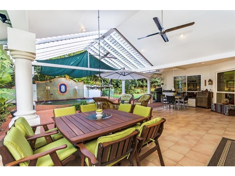 1 East Parkridge Drive, Brinsmead QLD 4870