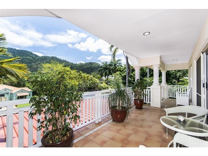 1 East Parkridge Drive, Brinsmead QLD 4870