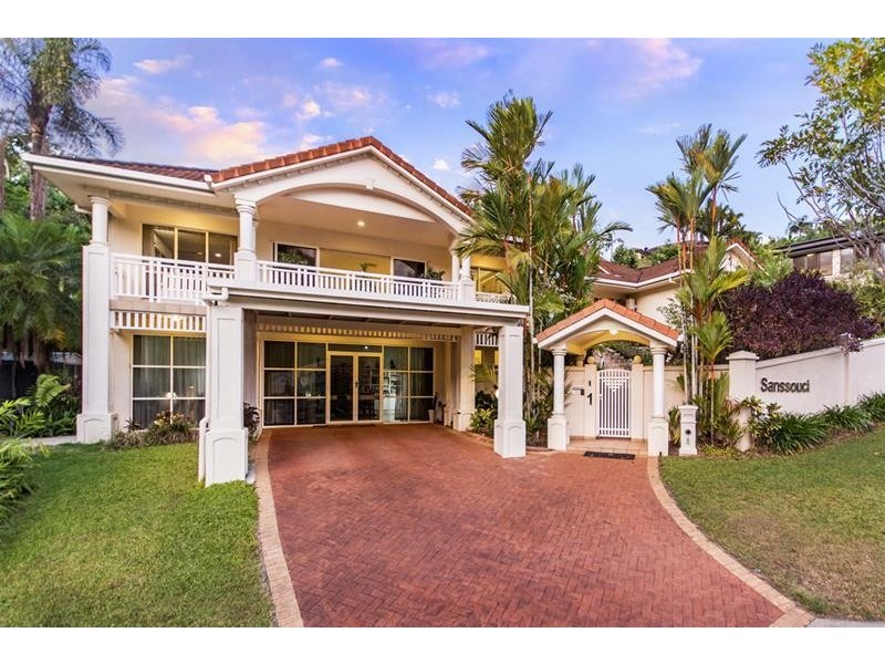 1 East Parkridge Drive, Brinsmead QLD 4870