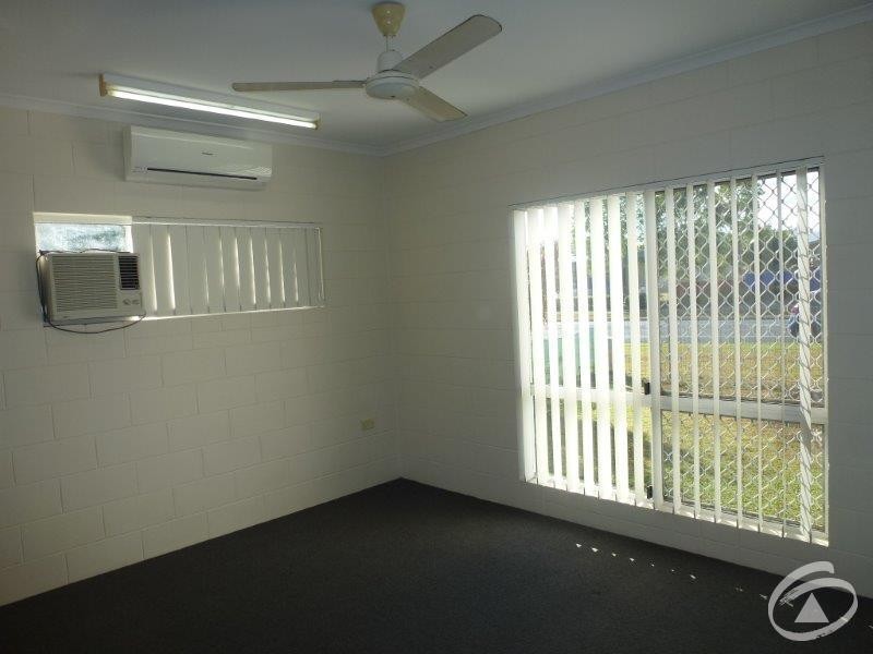 71 McLaughlin  Road, Bentley Park QLD 4869