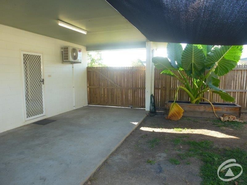 71 McLaughlin  Road, Bentley Park QLD 4869