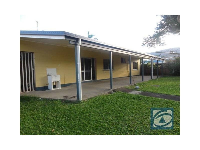 26 Mintaro Crescent, Woree QLD 4868