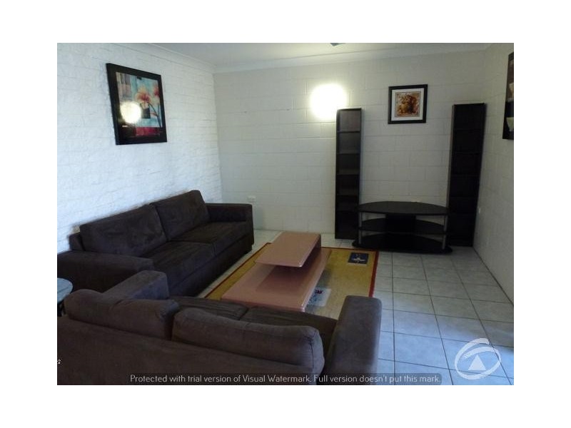 2/171 Mcleod  Street, Cairns North QLD 4870