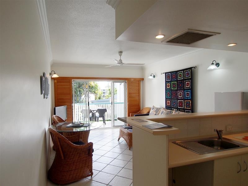 9/63 McLeod Street, Cairns City QLD 4870