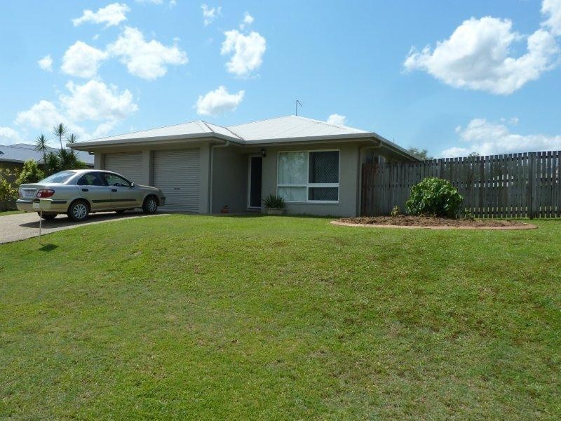 16 Piccone Drive, Bentley Park QLD 4869