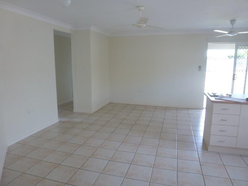 16 Piccone Drive, Bentley Park QLD 4869