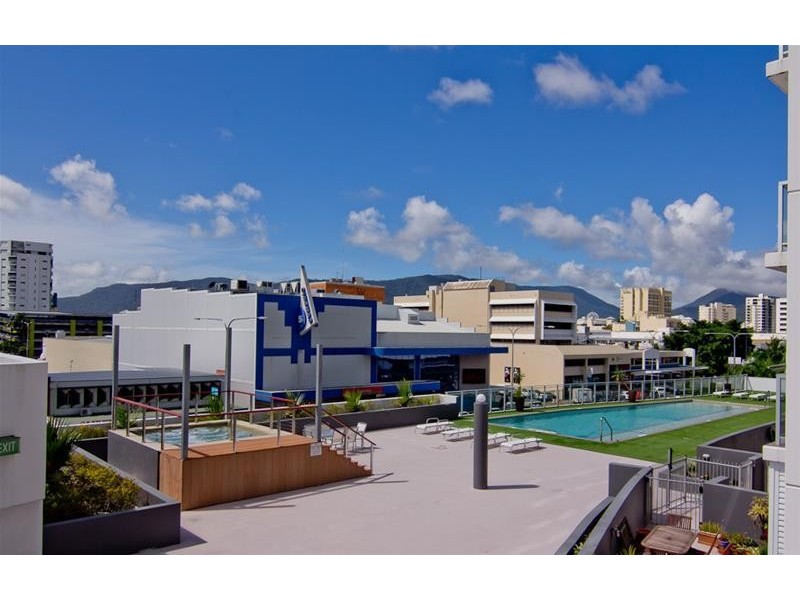 Cairns City QLD 4870