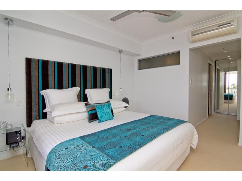 Cairns City QLD 4870