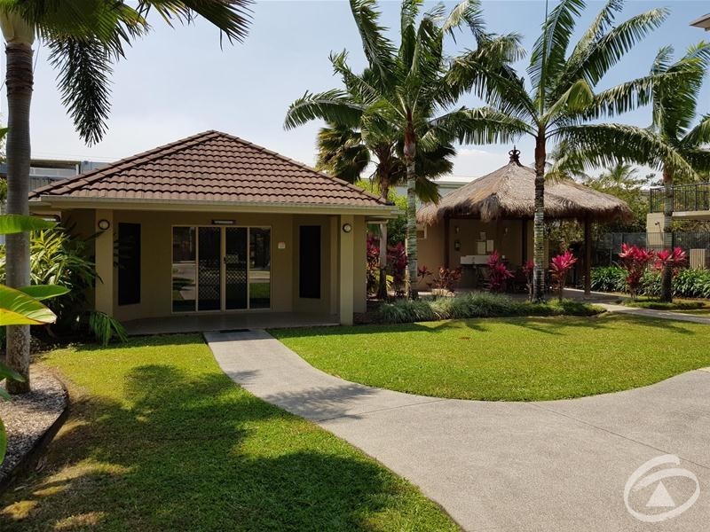 317/22 Ward Street, Mooroobool QLD 4870