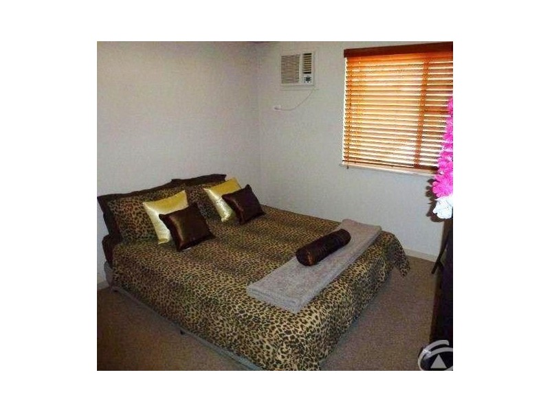 317/22 Ward Street, Mooroobool QLD 4870