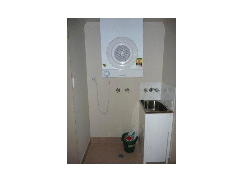 317/22 Ward Street, Mooroobool QLD 4870