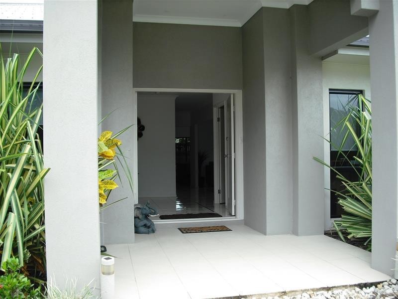 Bentley Park QLD 4869