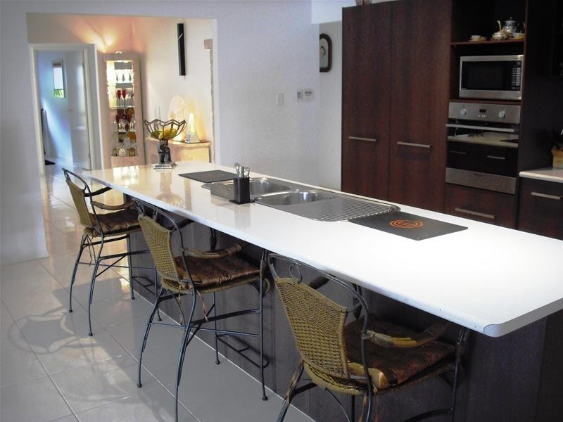 Bentley Park QLD 4869