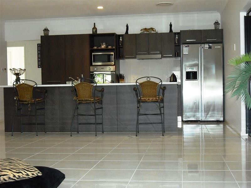 Bentley Park QLD 4869