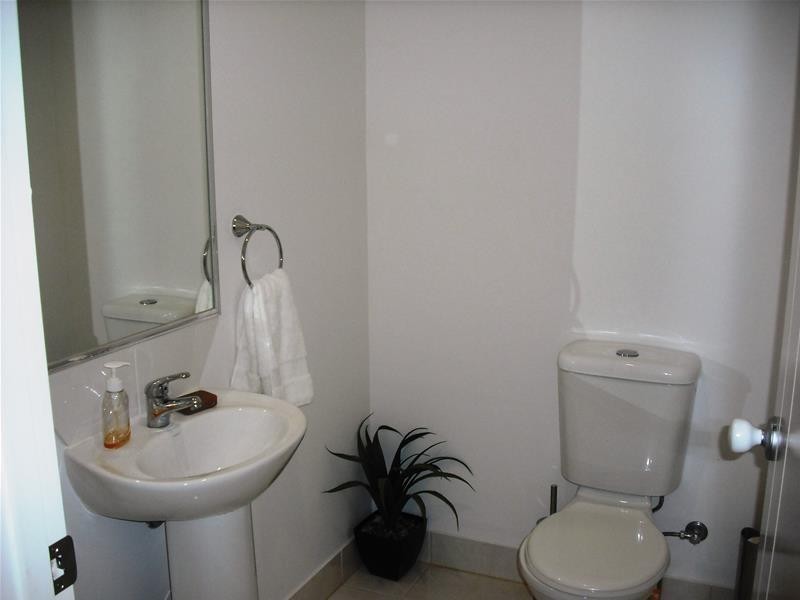 Bentley Park QLD 4869