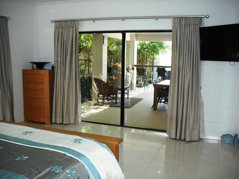 Bentley Park QLD 4869