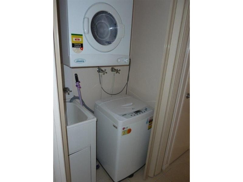 301/4 Grantala Street, Manoora QLD 4870